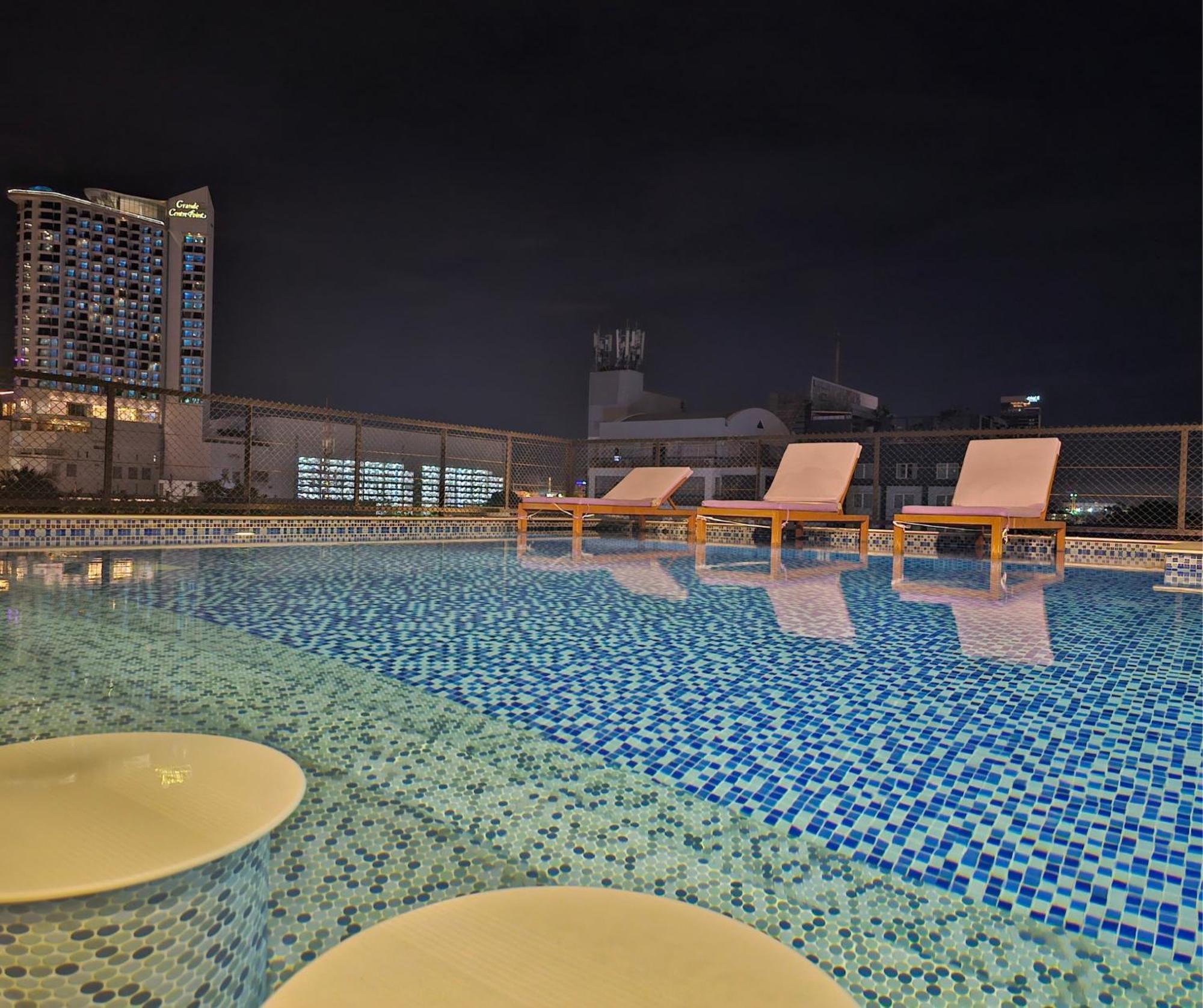 Xq Pattaya Hotel Luaran gambar